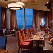 Una foto del restaurante SER Steak+Spirits