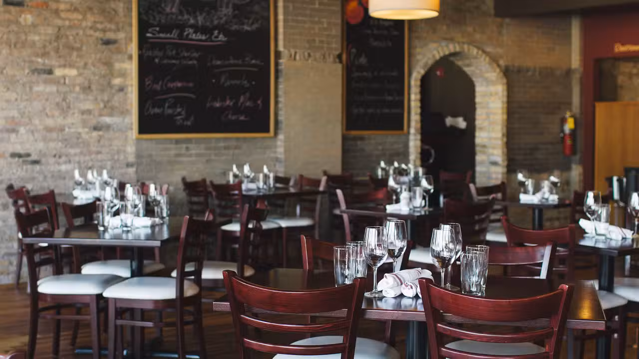 1913 Restaurant & Wine Bar, Roselle, IL