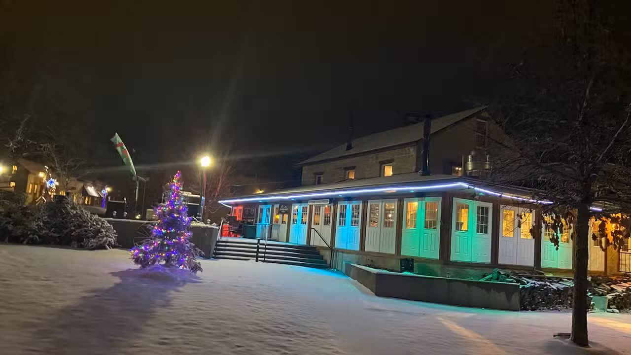 PLOW, Cambridge, WI