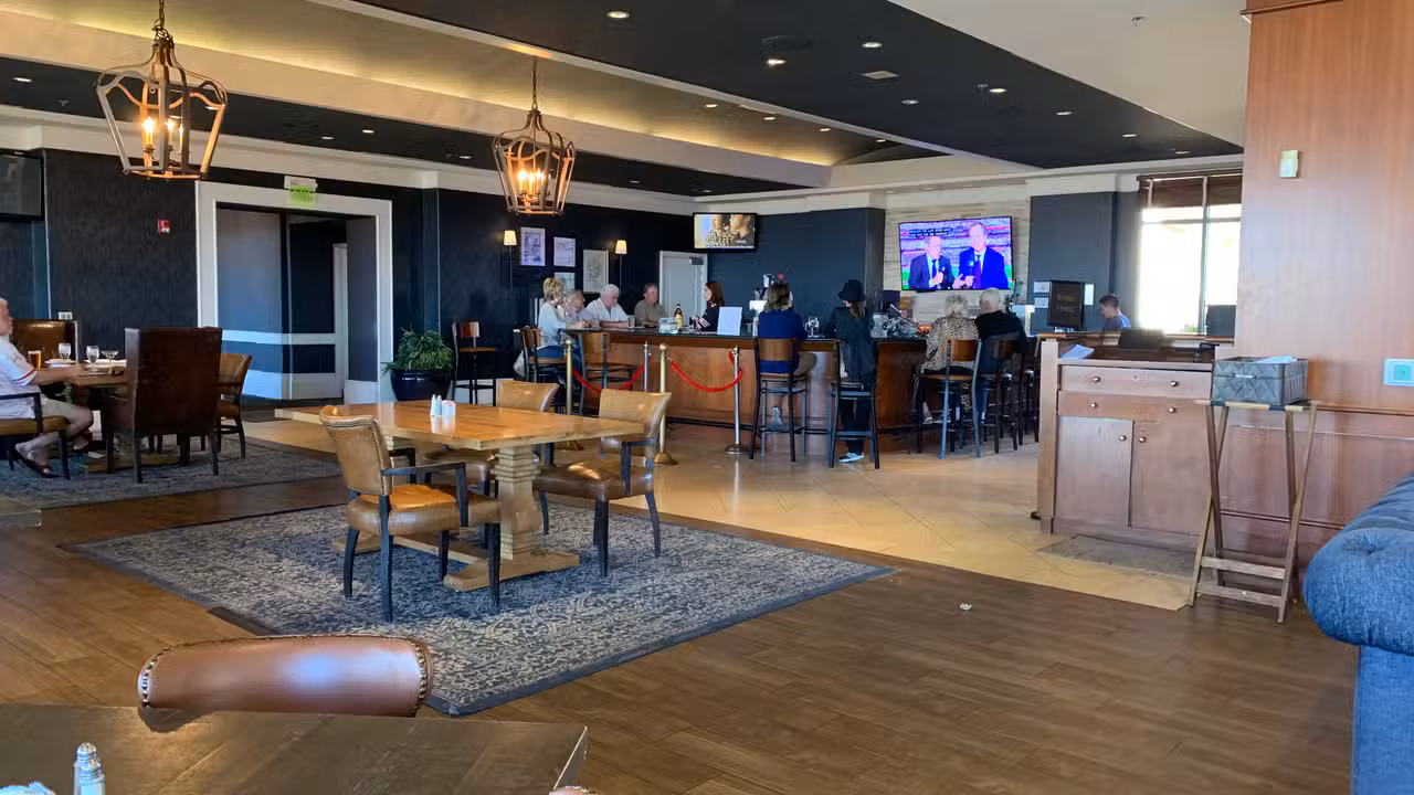 Binnenkant - Buckman's Grille - The Revere Golf Club, Henderson, NV