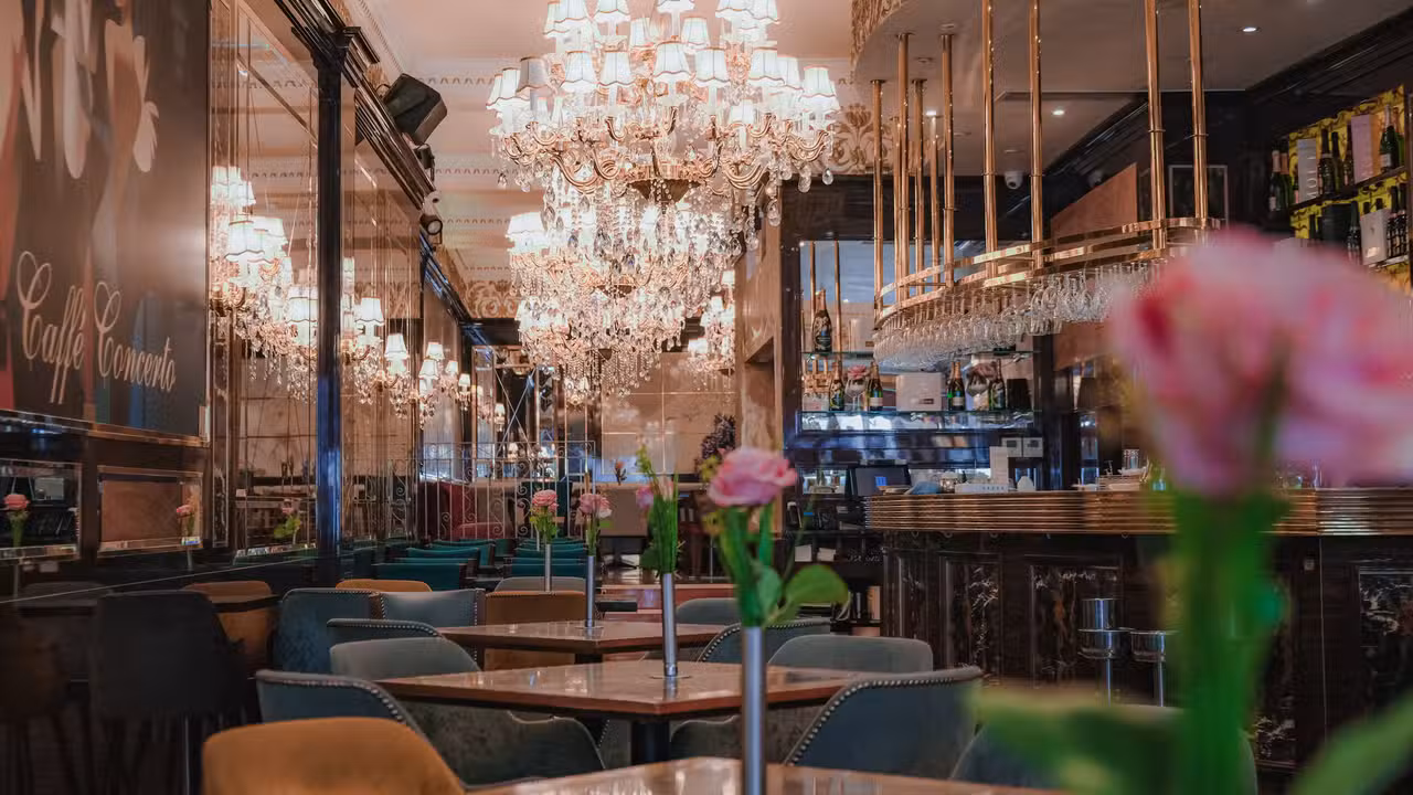 Interior - Caffe Concerto - Whitehall, London, 