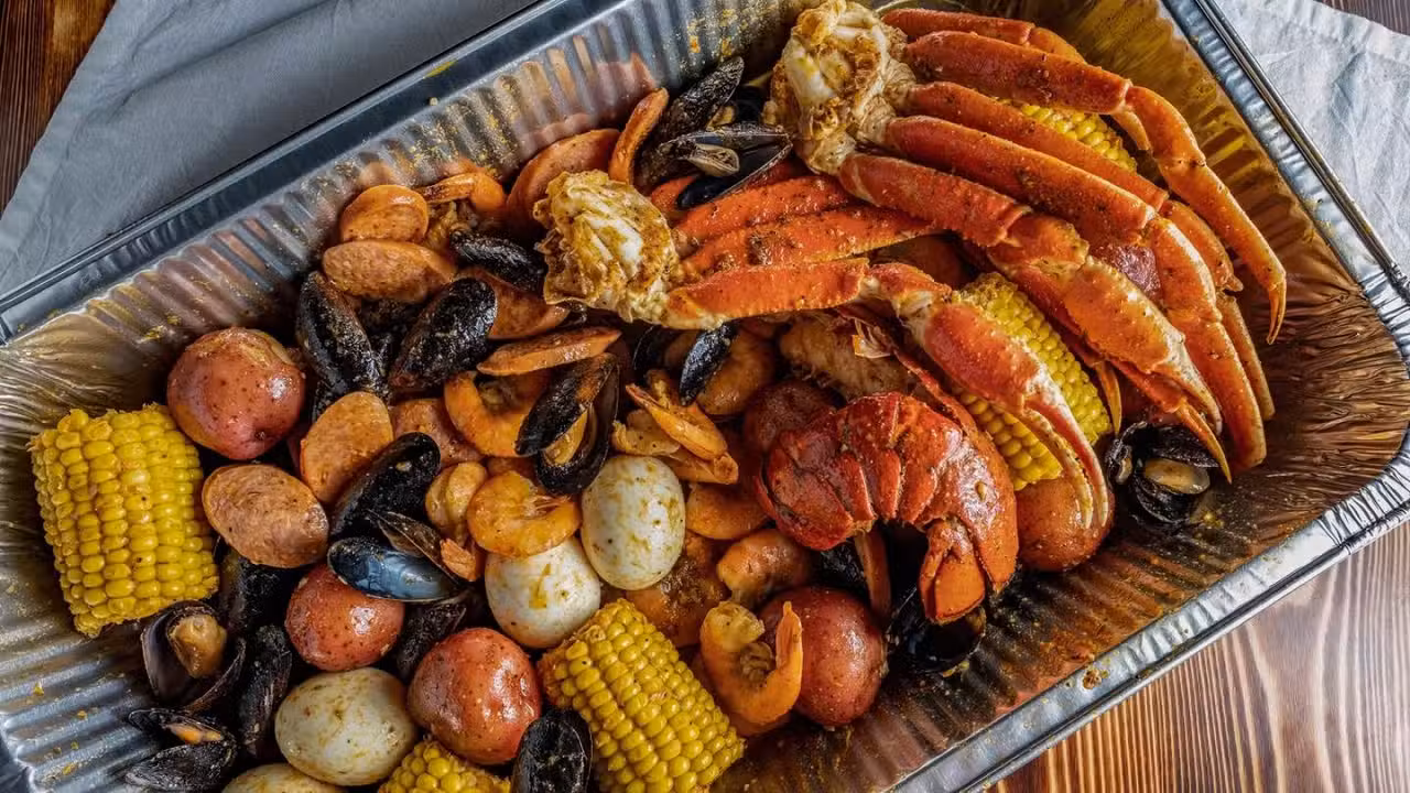 Comida - Red Crab Juicy Seafood - West Nyack, West Nyack, NY