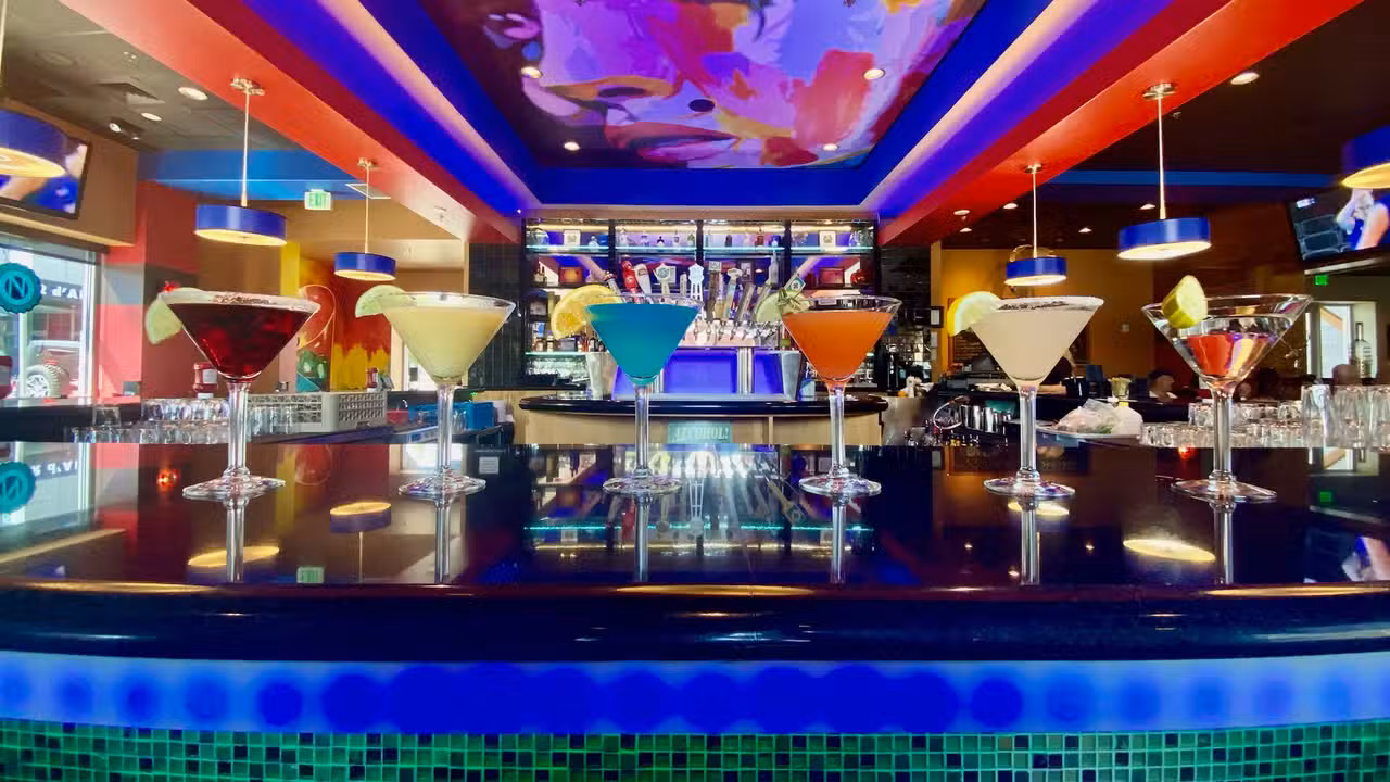 Come check out our beautiful bar lounge!  - Seasons of Coeur d'Alene, Coeur d'Alene, ID