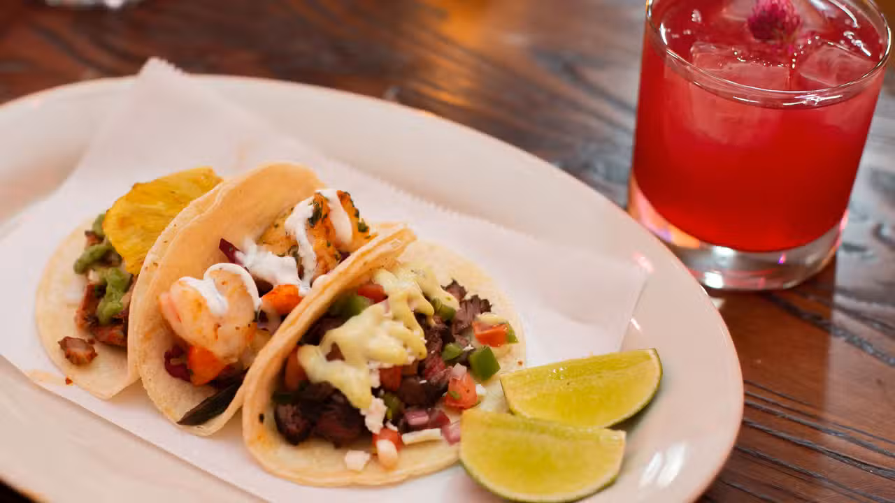 Comida - Taco Tavern, New York, NY