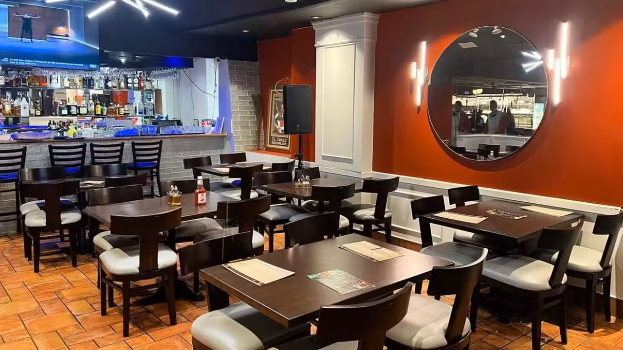 Main Dining Area - El Conde Restaurant, New York, NY