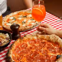 A photo of Teo's Pizza & Bar Highett restaurant