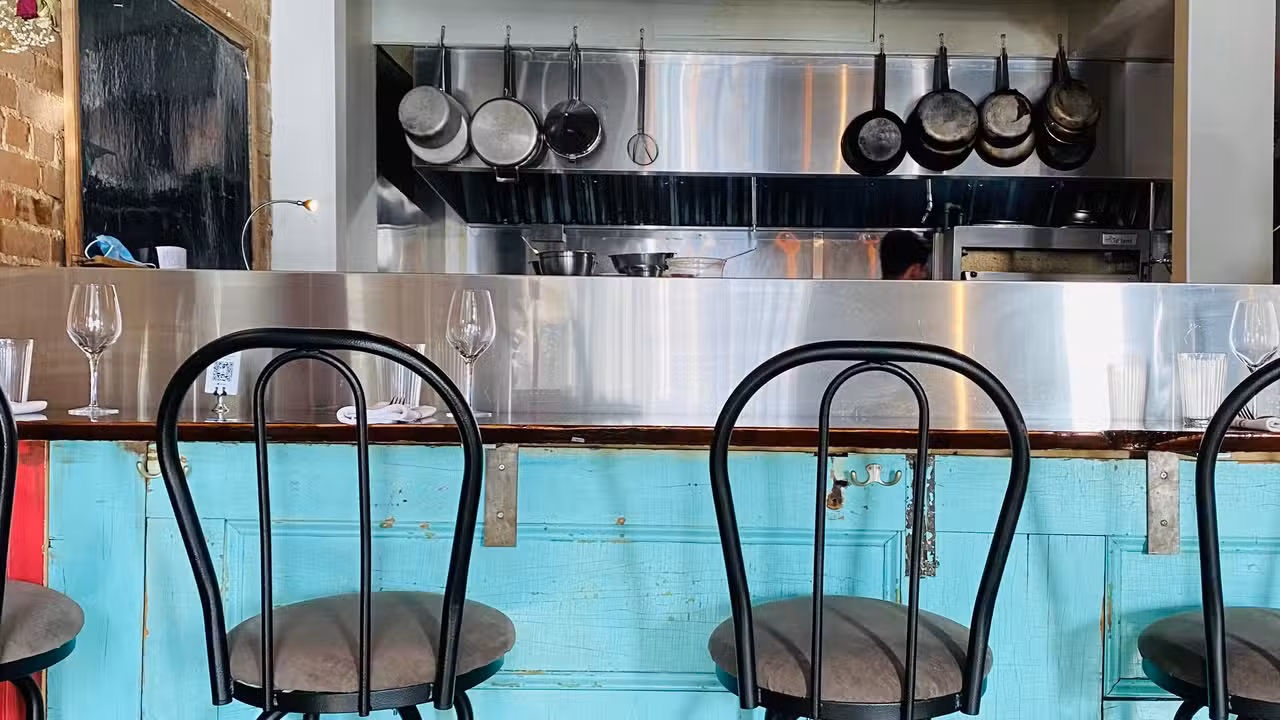 Interior - Restaurant Pigor, Verdun, QC