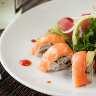 Sakekawa Japanese Steakhouse & Sushi Bar