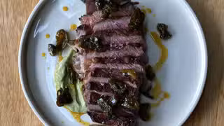 A photo of Laurelhurst Market restaurant