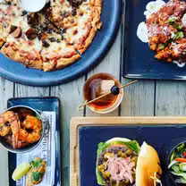 Una foto del restaurante Boundary Sports Bar And Grille - Fairmont Southampton
