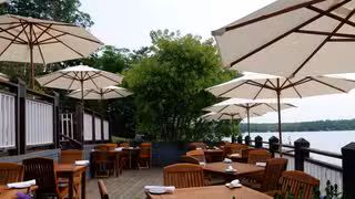 A photo of Water's Edge Wine Bar and Grill restaurant