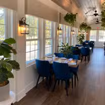 A photo of Heirloom restaurant