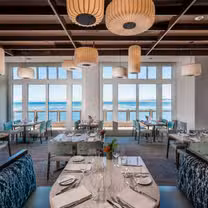 Une photo du restaurant the C restaurant + bar