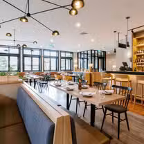Foto von Farm & Fire Restaurant