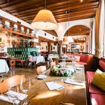 A photo of Sankt Urban restaurant