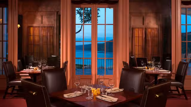 A photo of 1909 restaurant