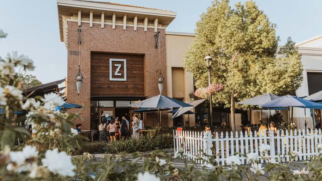 Buitenkant - Zocalo Roseville, Roseville, CA