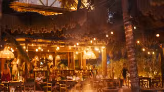 Una foto del restaurante Mandarina Seaside Restaurant