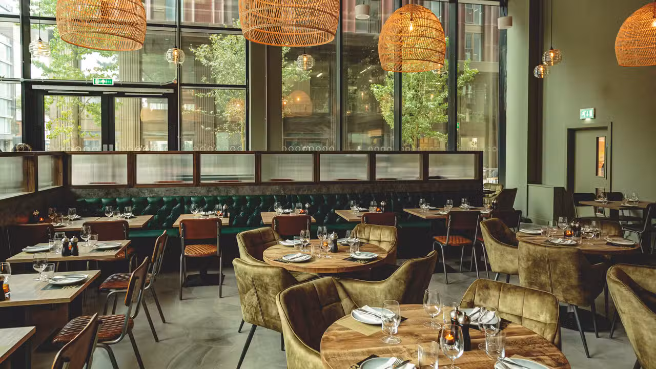 Interior - Canvas, Manchester, 
