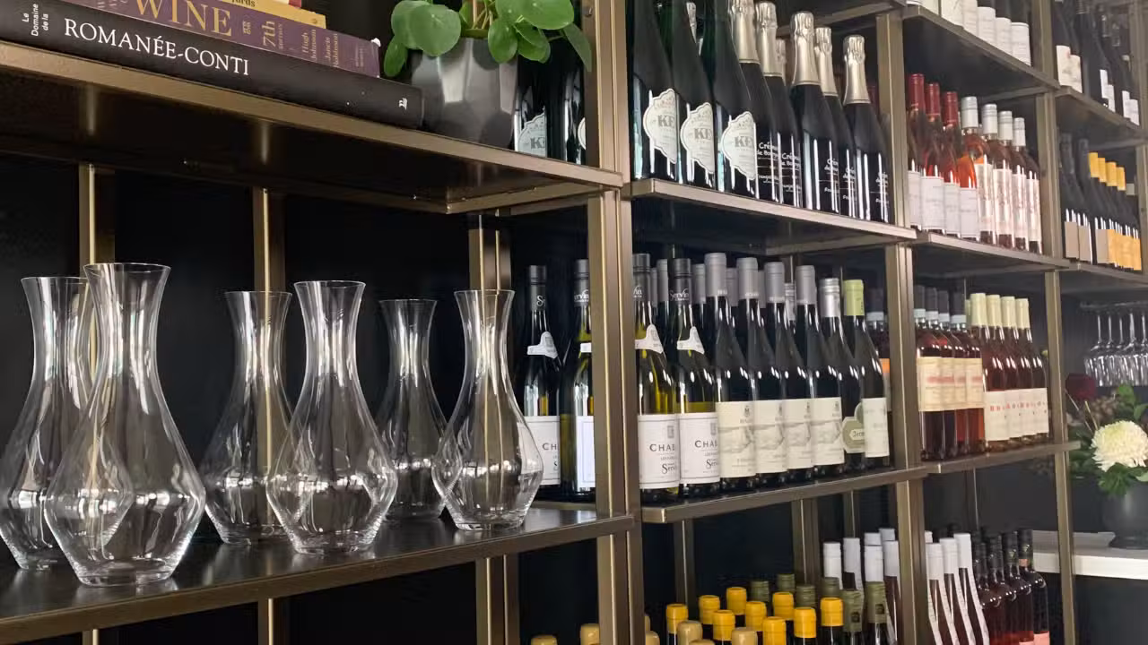 Provenance Wine Bar, Orillia, ON