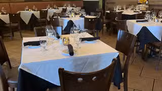A photo of Vincent’s Steakhouse restaurant