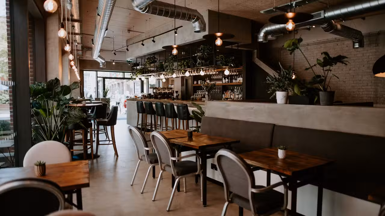 Interior - Yorks Café, Bell Court, Stratford, Stratford-Upon-Avon, Warwickshire