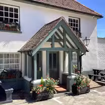 A photo of The King's Head restaurant