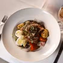 A photo of Le Canard Enchaine restaurant