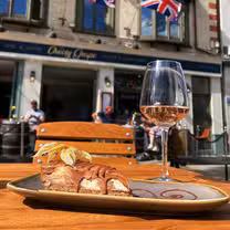 Una foto del restaurante The Cheesy Grape