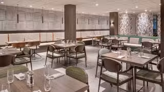 A photo of Oak 1831 - Four Points by Sheraton Spartanburg restaurant