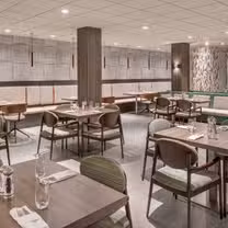 Una foto del restaurante Oak 1831 - Four Points by Sheraton Spartanburg