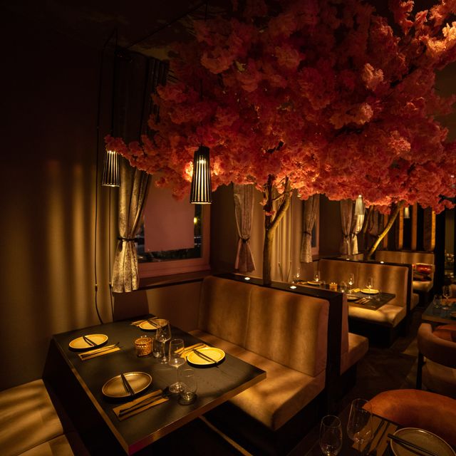 Sakimo Restaurant - München, BY | OpenTable
