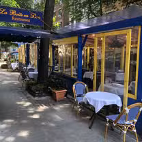 A photo of La Boite en Bois restaurant