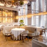 Cover image for Alex Dilling at Hotel Caf Royal