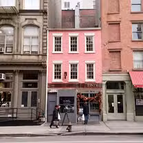 A photo of Tiny's restaurant