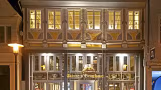 Una foto del restaurante Strate's Brauhaus