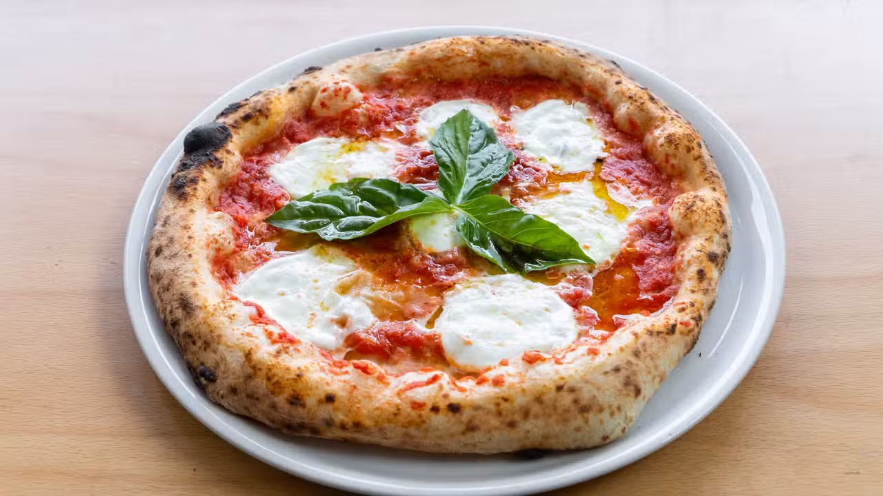 Margherita di Bufala Pizza - Fratelli la Bufala- Permanetly Closed, Scottsdale, AZ