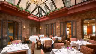 Een foto van restaurant The Tavern at the Henley Park
