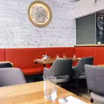 A photo of Hummer Pedersen restaurant