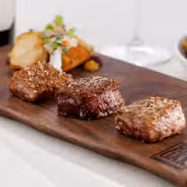 A photo of Red Oak Steakhouse at Saracen Resort restaurant