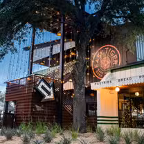 A photo of Easy Tiger South Lamar restaurant