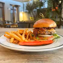 A photo of Fixins Soul Kitchen restaurant