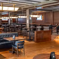 A photo of Rohr’s restaurant