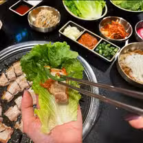 A photo of 백정 에드먼튼 Baekjeong Korean BBQ House in Edmonton restaurant