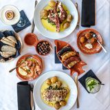 Cover image for LUSITANIA RESTAURANT