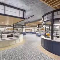 Una foto del restaurante 7 Kitchens Buffet