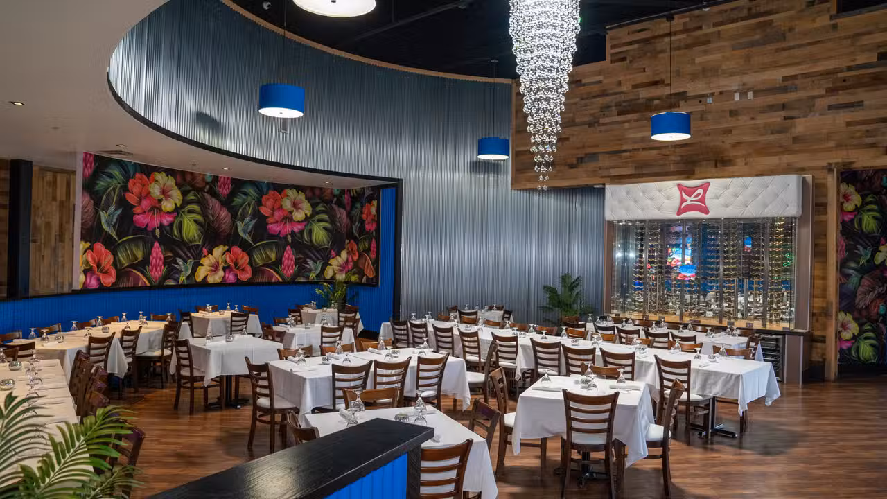 Interior - Legends Resto & Lounge, Orlando, FL