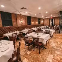 A photo of Fig & Tomato restaurant