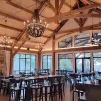 Foto von Burntshirt Vineyards Restaurant