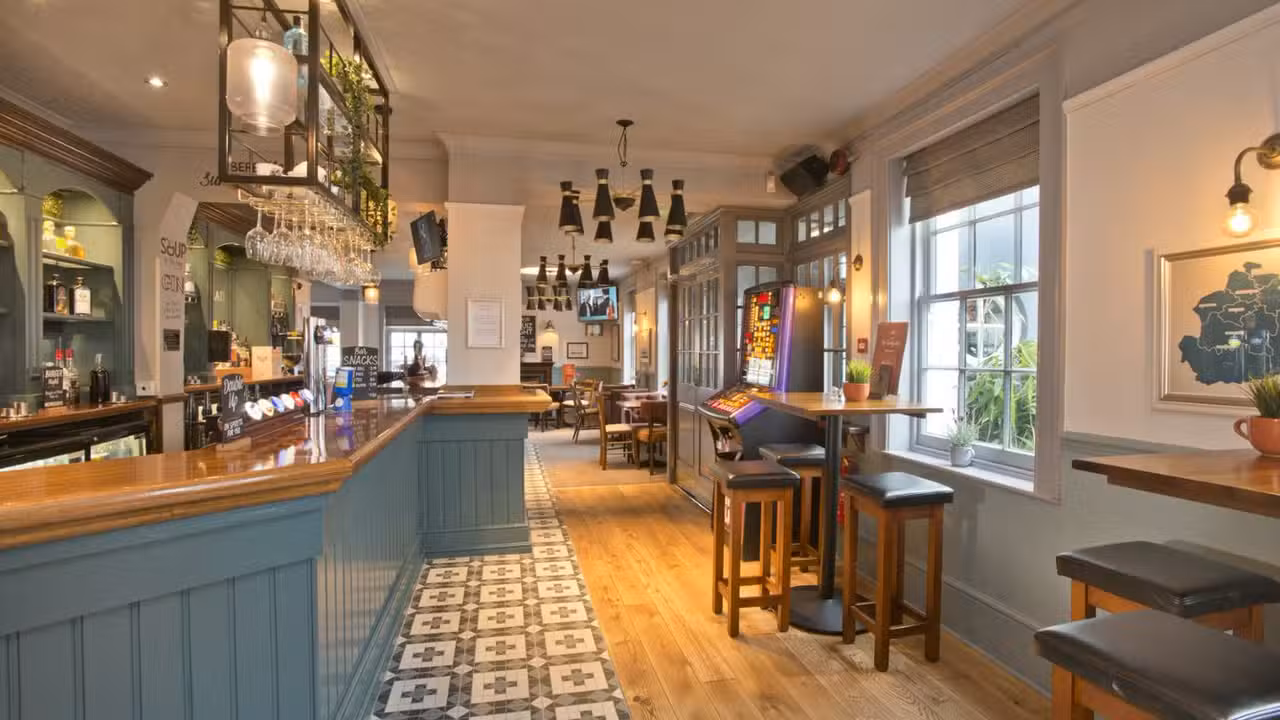Interior - Kings Head Horley, Horley, Surrey